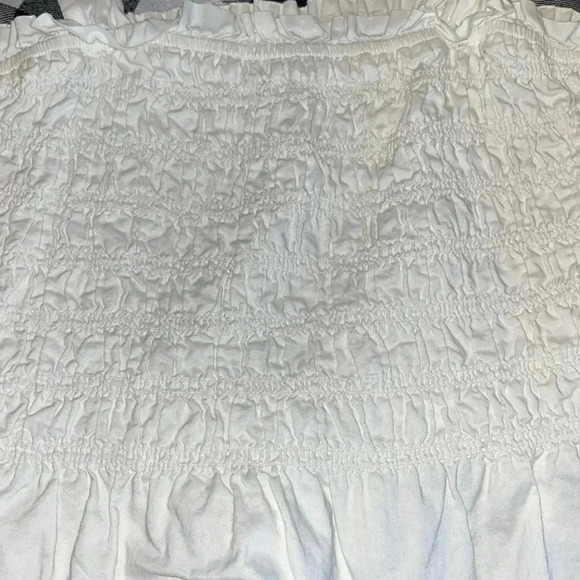 Free Assembly size XS crop top - Picture 2 of 4